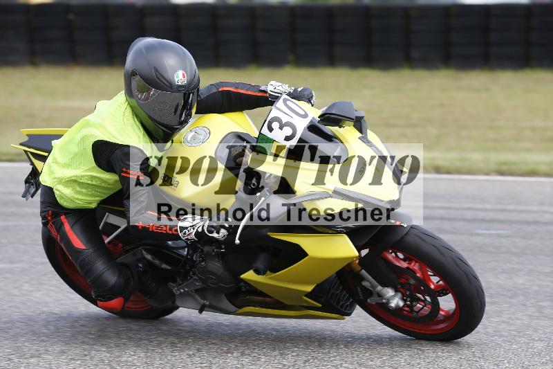 /24 08.06.2025 TZ Motorsport ADR/Gruppe gruen/30